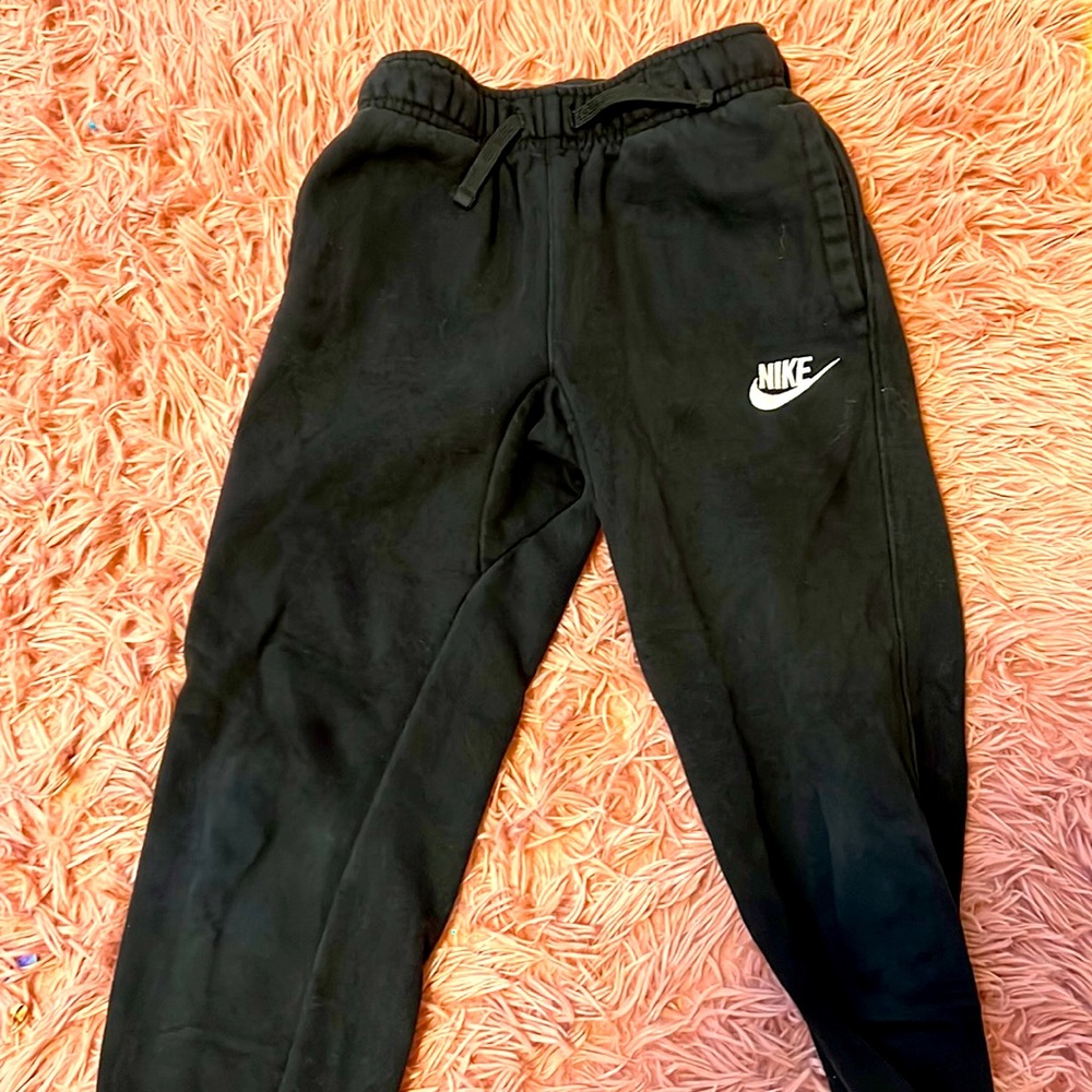 Nike thermal pants size 6